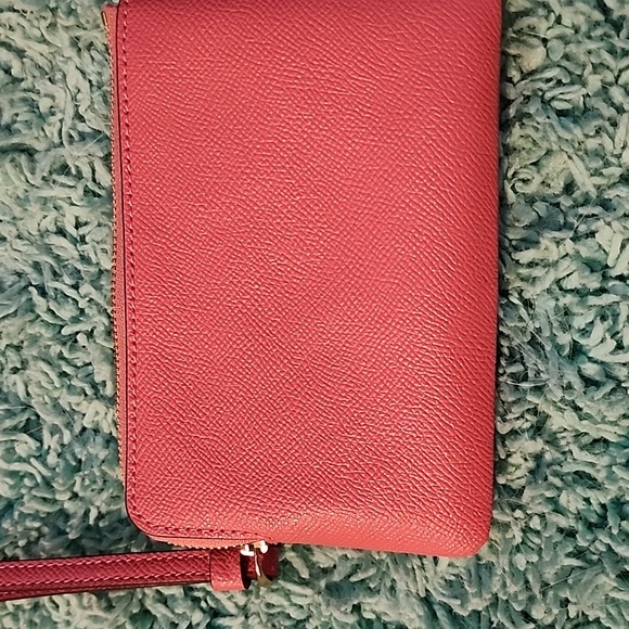 Coach wristlet - Picture 3 of 6